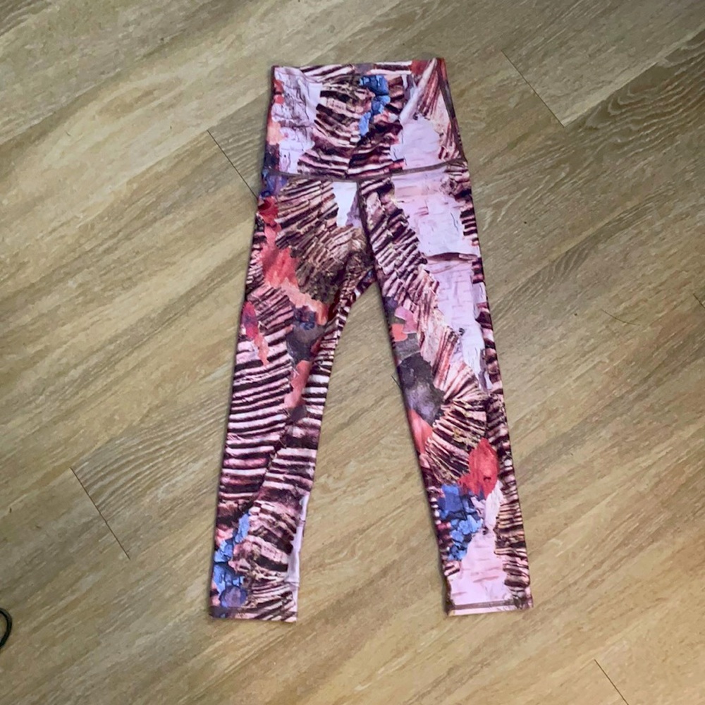 Emily Hsu yoga pants NWOT